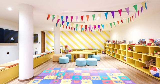 Isla-Brown-Chania-Resort-KIDS-CLUB