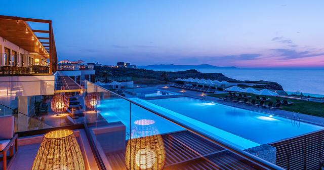 Isla-Brown-Chania-Resort-NIGHT-VIEW