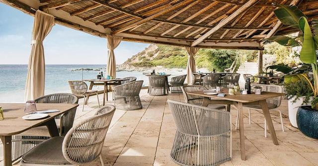 Falkensteiner-Resort-Capo-Boi-2023-BAR-02