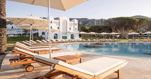 Falkensteiner-Resort-Capo-Boi-2023-POOL