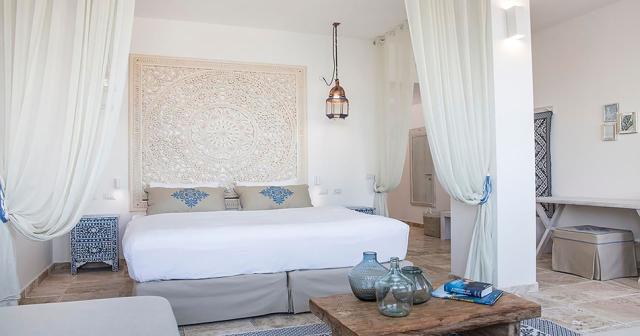 Falkensteiner-Resort-Capo-Boi-2023-ROOM-02