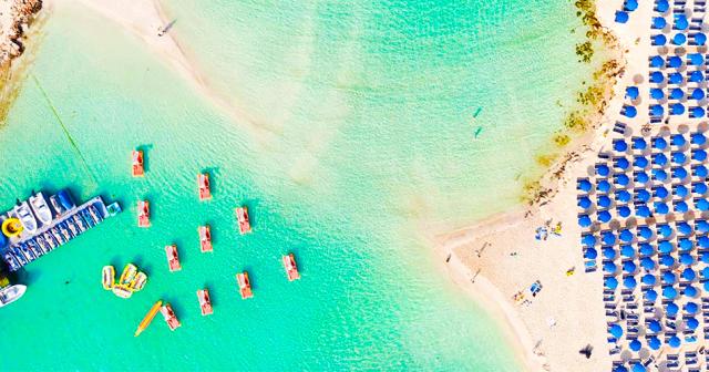 Nissiblu-Beach-Resort-BEACH
