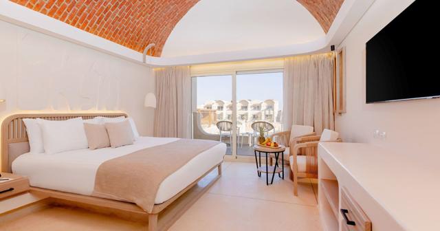 Sunrise-Anjum-Resort-ROOM-FAMILY-BUNK-BED-01