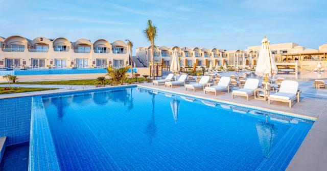 Sunrise-Ajum-Resort-2025-POOL-01