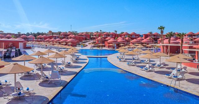 Pickalbatros-Laguna-Club-Resort-POOL-03