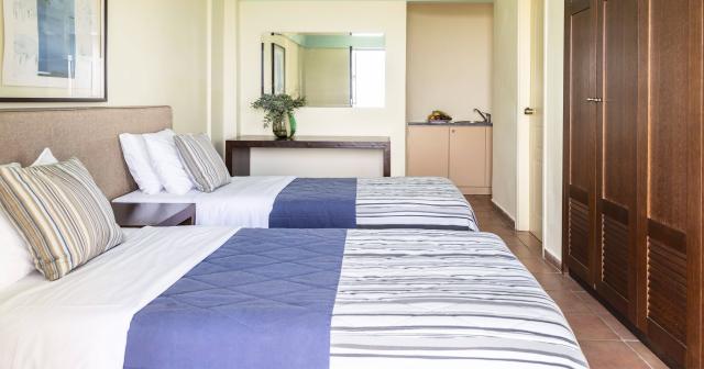 Louis-Apostolata-Resort-Spa-2025-ROOM-03