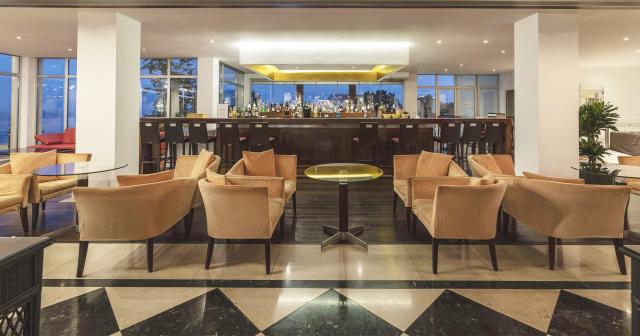 Louis-Apostolata-Resort-Spa-2025-BAR-02