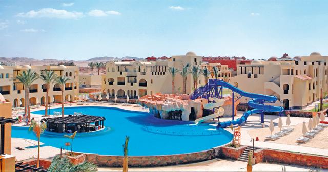 Stella-Gardens-Resort-POOL