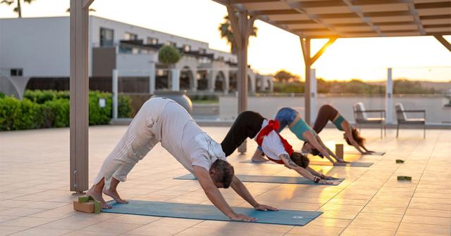 Kresten-Royal-Euphoria-Resort-YOGA