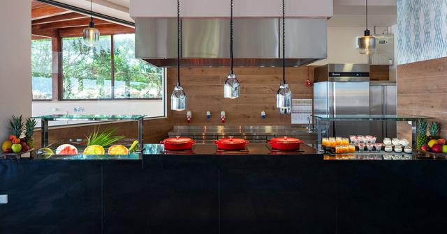 Kresten-Royal-Euphoria-Resort-BUFFET