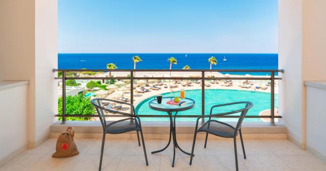 Kresten-Royal-2025-SUPERIOR-DOUBLE-ROOM-SEA-VIEW-BALCONY