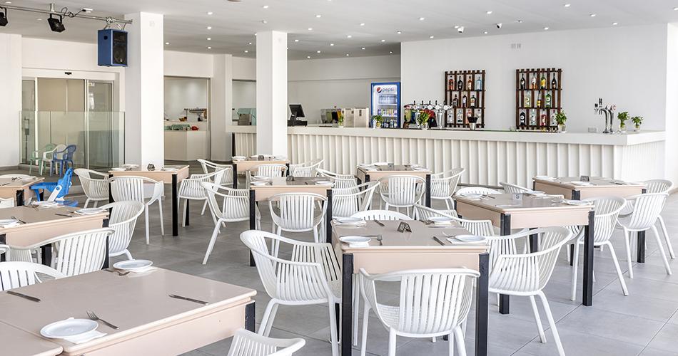 Papantonia-2024-RESTAURANT-01