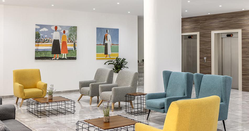 Papantonia-2024-LOBBY