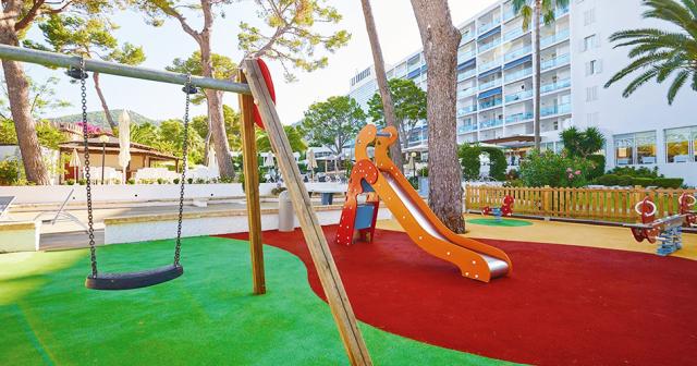 Hipotels-Eurotel-Punta-Rotja-PLAYGROUND