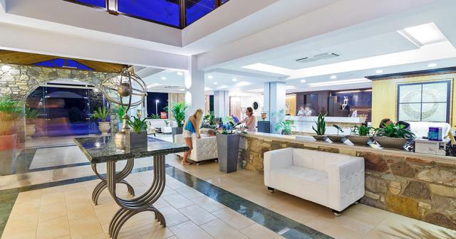 Natura-Village-Hotel-and-Spa-RECEPTION