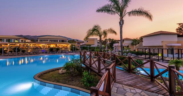 Natura-Village-Hotel-Spa-POOL-03-2023