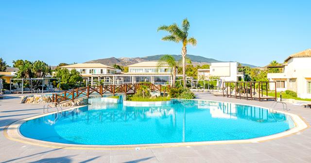 Natura-Village-Hotel-Spa-POOL-2023