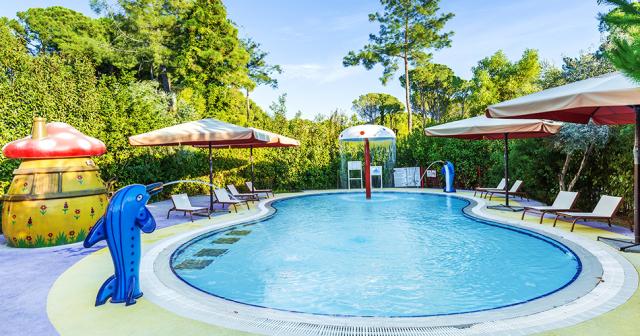 Ali-Bey-Resort-MINI-CLUB-POOL