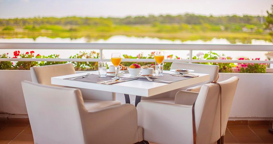 Blau-Colonia-Sant-Jordi-RESTAURANT-OUTSIDE