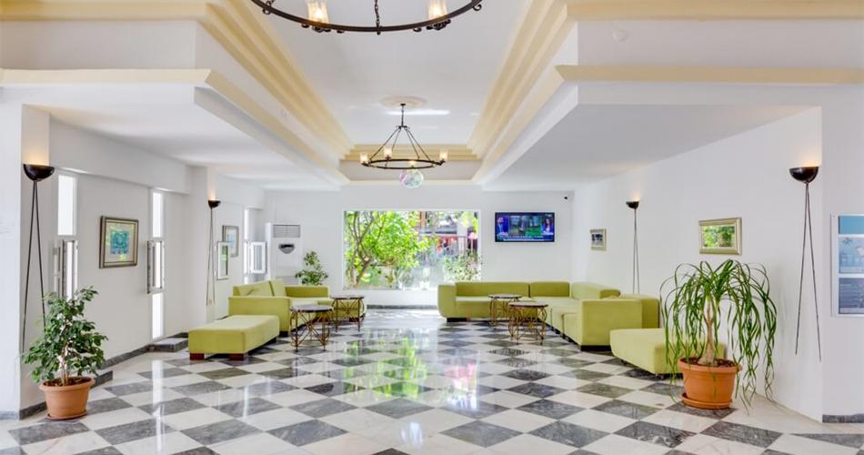 Natur-Garden-LOBBY