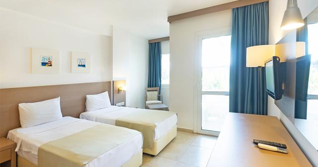Bodrum-Seaside-Beach-Club-ROOM-02