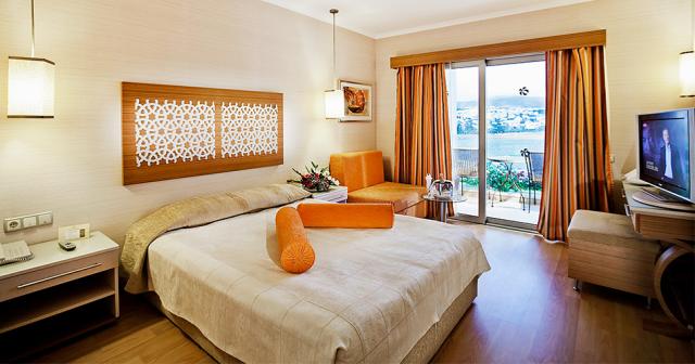 Royal-Asarlik-Beach-Spa-ROOM-01