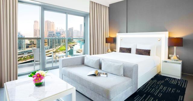 Wyndham-Dubai-Marina-ROOM-2025
