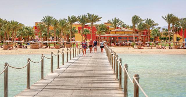Royal-Tulip-Beach-Resort-BEACH-1