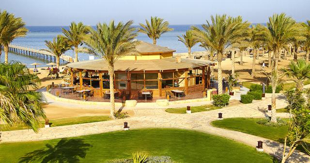 Royal-Tulip-Beach-Resort-BEACH-BAR