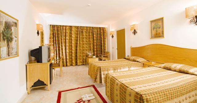 Flamenco-Beach-Resort-ROOM