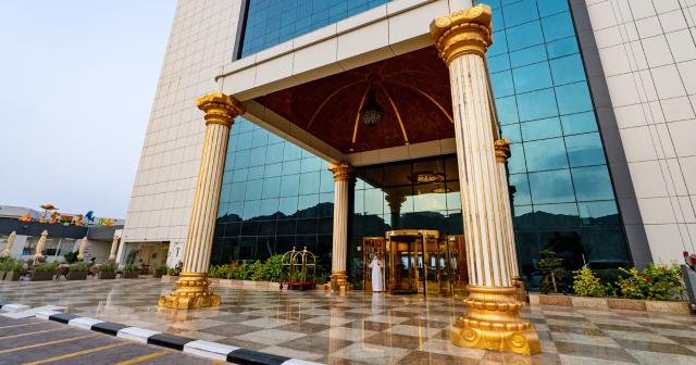 Mirage-Bab-Al-Bahr-Hotel-ENTRANCE-2025