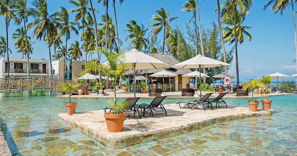 Zanzibar-Bay-POOL