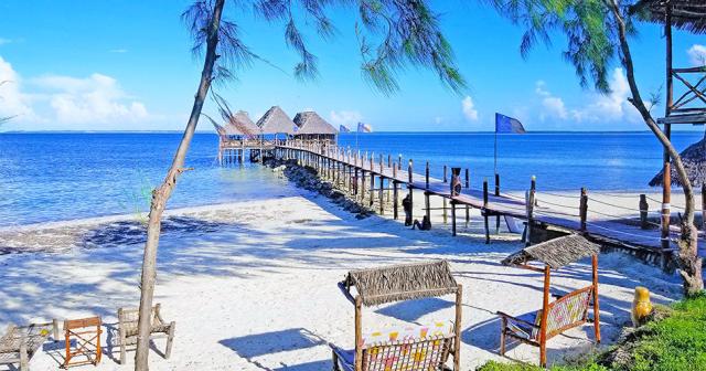 Paradise-Beach-Resort-JETTY-01