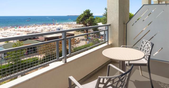 Hotel-Four-Points-By-Sheraton-SEAVIEW-2025