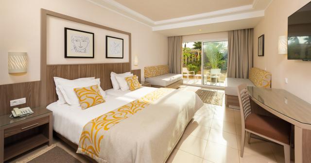 Iberostar-Waves-Mehari-2025-FAMILY-GARDEN-VIEW-01