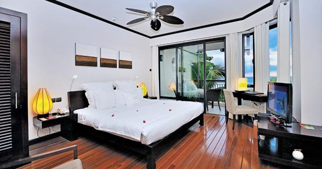 Le-Cardinal-Exclusive-Resort-ROOM