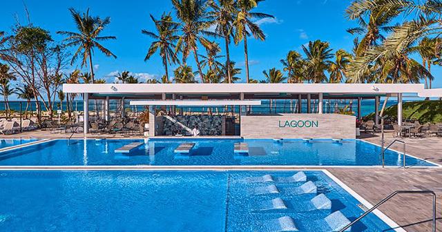 Riu-Turquoise-Mauritius-POOL-BAR