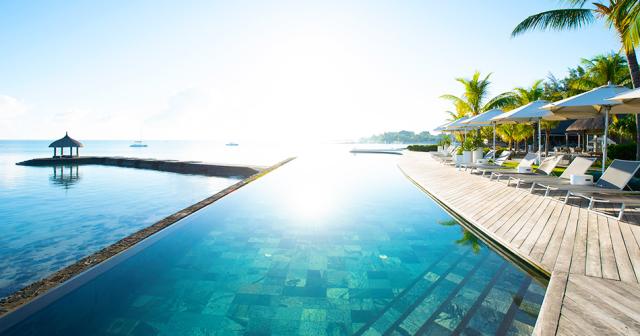 Veranda-Paul-Et-Virgini-BEACH-VIEW