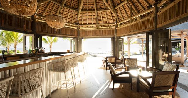 Veranda-Paul-Et-Virgini-LOBBY-BAR