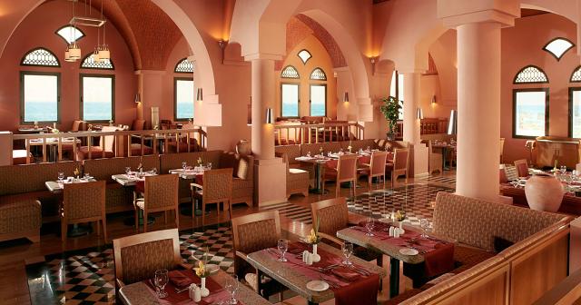 The-Cove-Rotana-Resort-RESTAURANT-2025-02