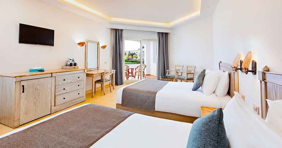 Sunrise-Alma-Bay-2024-DELUXE-ROOM
