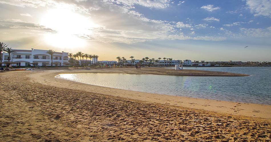 Protels-Grand-Seas-BEACH-2023