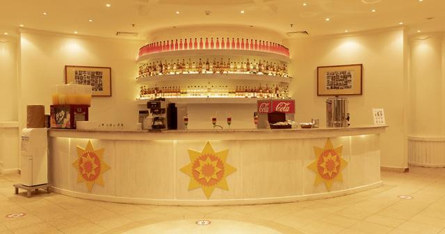 Protels-Grand-Seas-BAR-2023-01