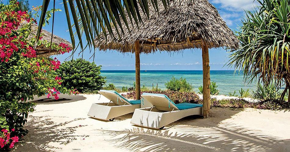 Fruit-Spice-Wellness-Resort-BEACH-04