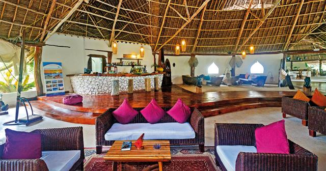 Fruit-Spice-Wellness-Resort-LOBBY