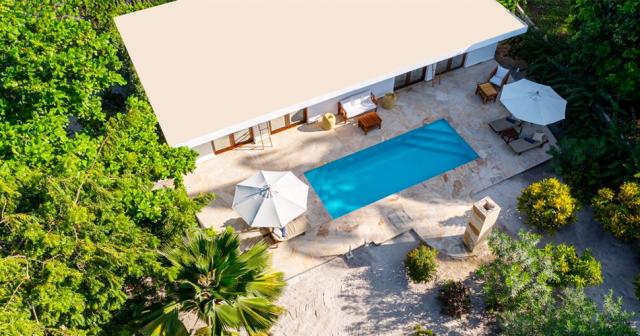 White-Paradise-Boutique-Resort-VILLA-MAISHA-MAZURI-03