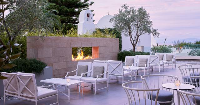 Mar-Bella-2024-LOUNGE-BAR-01
