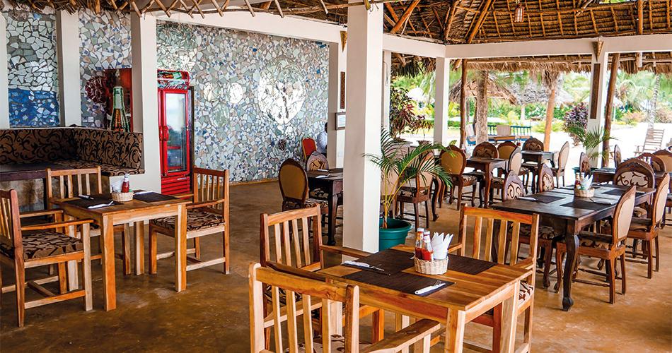 Smiles-Beach-RESTAURANT-01
