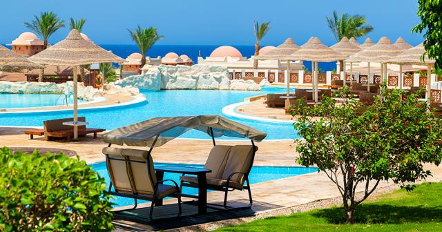 Serenity-Makadi-Beach-POOL-2019-02