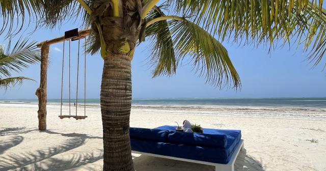 Voi-Kiwengwa-Resort-BEACH-06